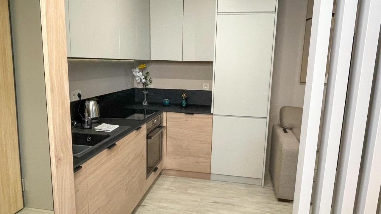 Comfortable 1-Room Apartment Close To The Center Varsóvia Exterior foto