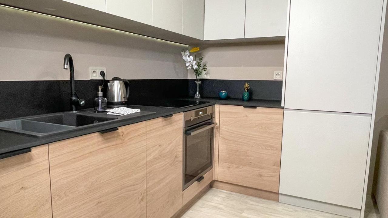 Comfortable 1-Room Apartment Close To The Center Varsóvia Exterior foto