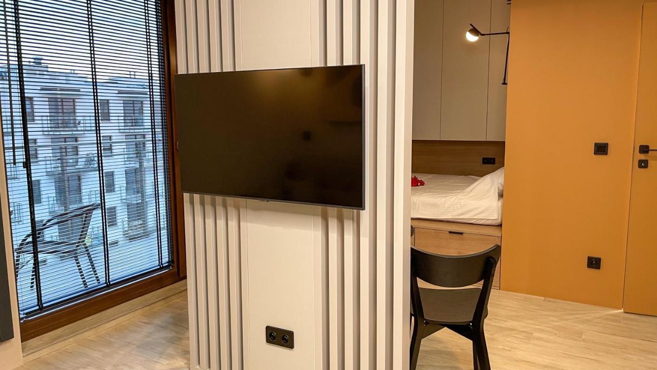 Comfortable 1-Room Apartment Close To The Center Varsóvia Exterior foto