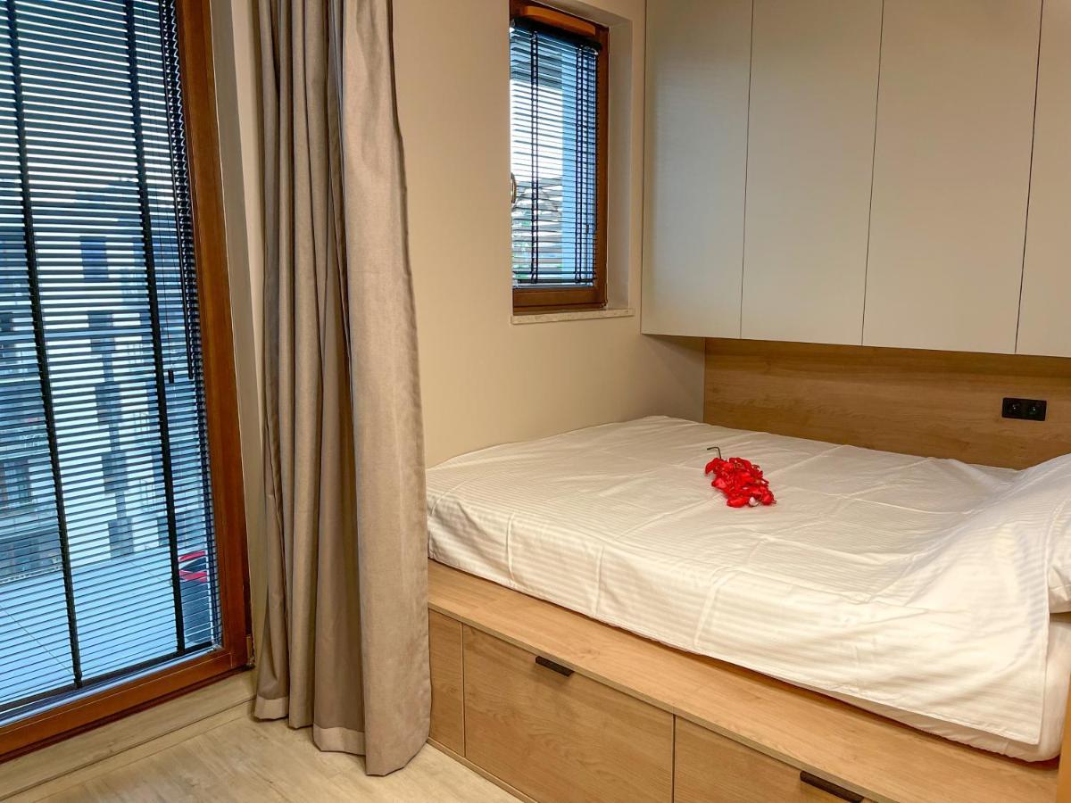 Comfortable 1-Room Apartment Close To The Center Varsóvia Exterior foto